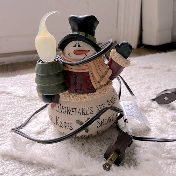 Other - 🎄 VINTAGE 6” ELECTRIC PLUG- IN 6” SNOWMAN LIGHT WINTER DECOR - NEEDS NEW BULB